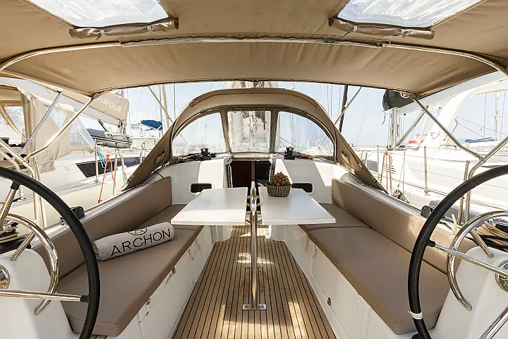 Sun Odyssey 380 - 