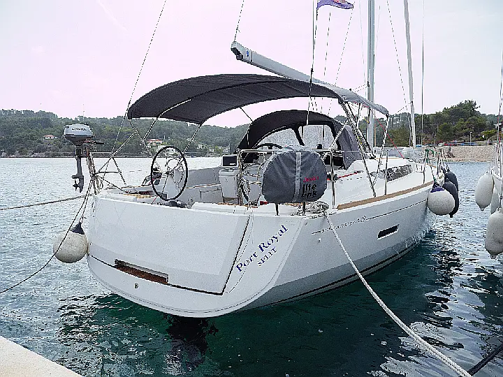 Sun Odyssey 449 - Exterior (photo taken 2019)