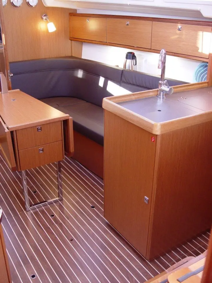 Bavaria Cruiser 34 - 