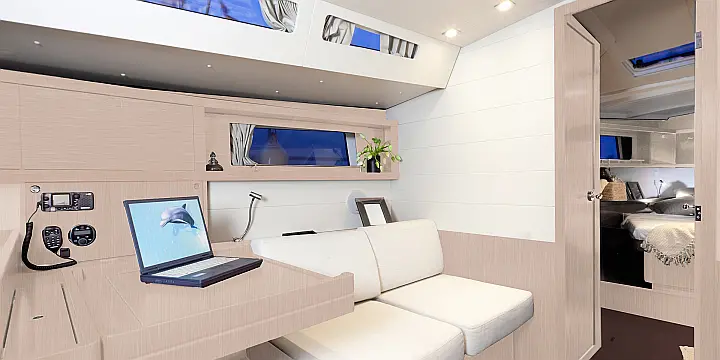 Moorings 48.4 - 
