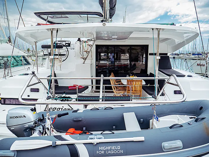 Lagoon 42 - 