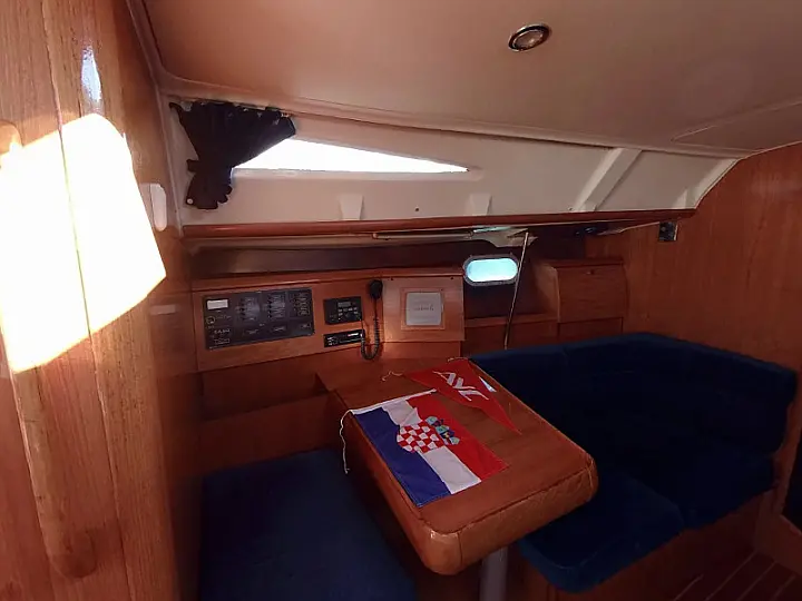 Sun Odyssey 40 - 