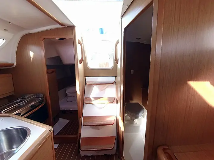 Sun Odyssey 30i - 