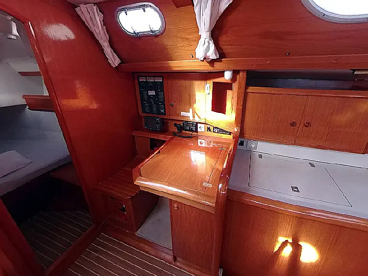 Sun Odyssey 42.2 - 