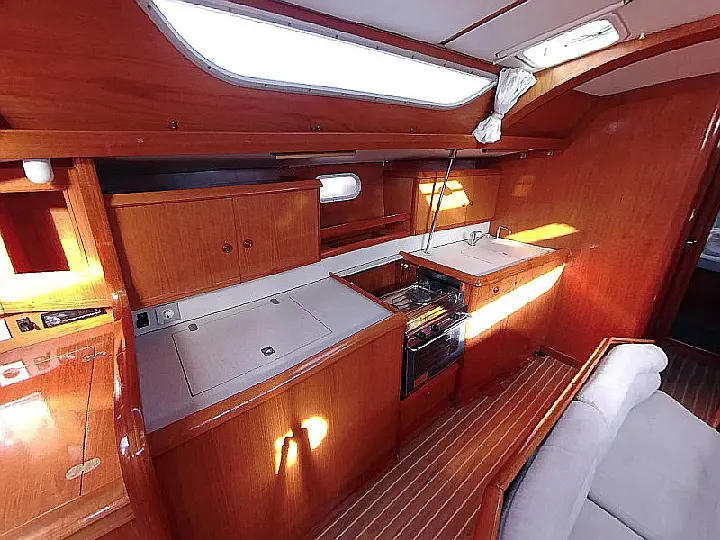 Sun Odyssey 42.2 - 