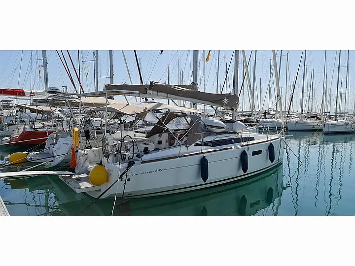 Sun Odyssey 349 - External image