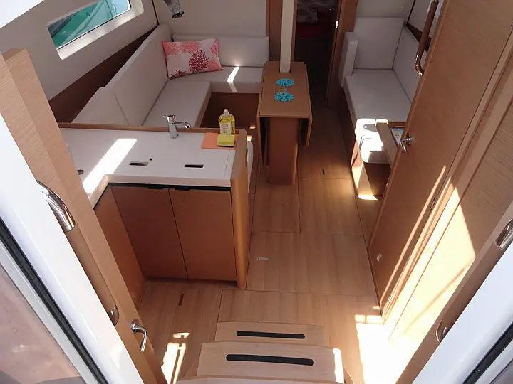 Sun Odyssey 380 - 
