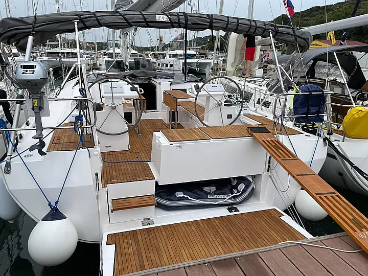 Bavaria C45 Style - 