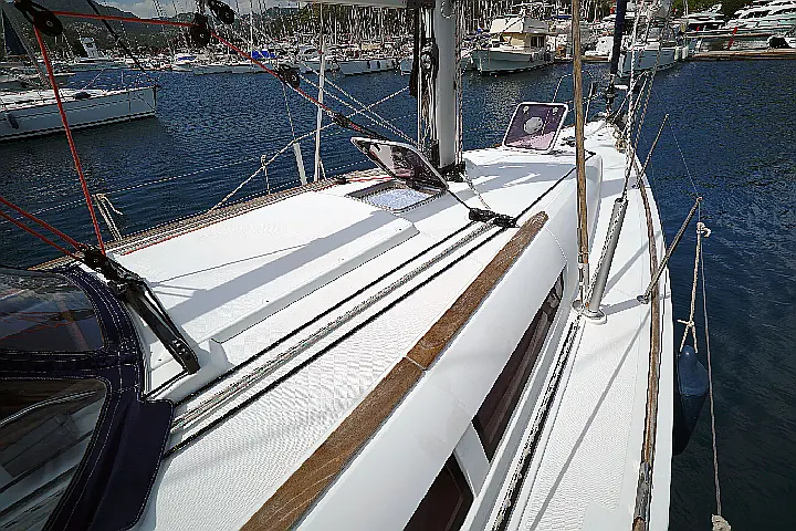 Sun Odyssey 36i - 