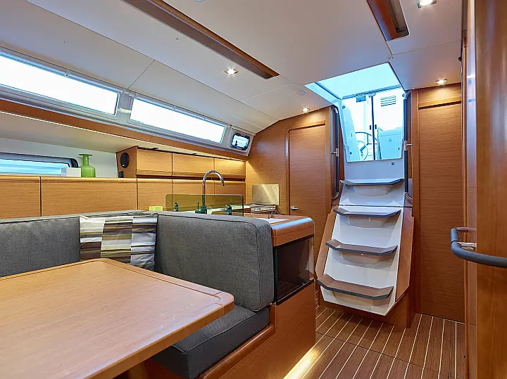 Sun Odyssey 419 - 