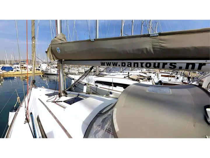 Dufour 34 Performance - 
