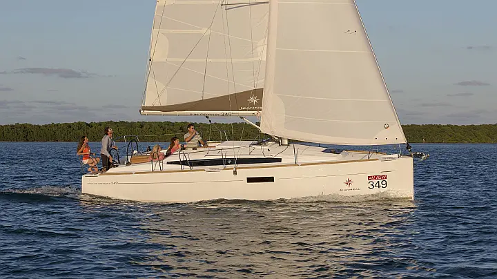 Sun Odyssey 349 max 6 Pers. - 