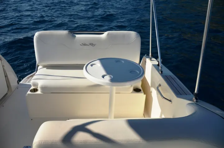 Sea Ray 255 Sundancer - 