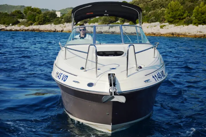 Sea Ray 255 Sundancer - 