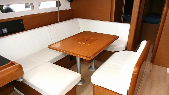 Sun Odyssey 479 - 