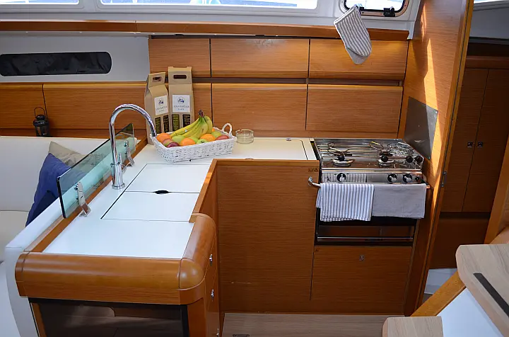 Sun Odyssey 419 - 