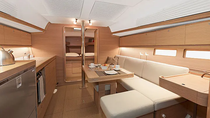Dufour 382 GL - 
