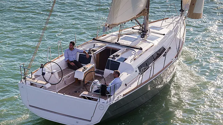 Dufour 382 GL - 