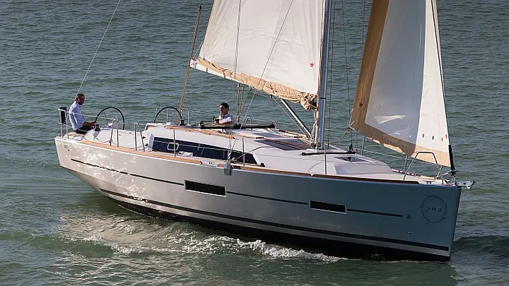 Dufour 382 GL - 