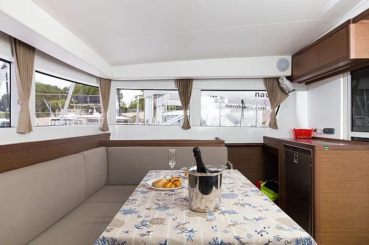 Lagoon 40 - 