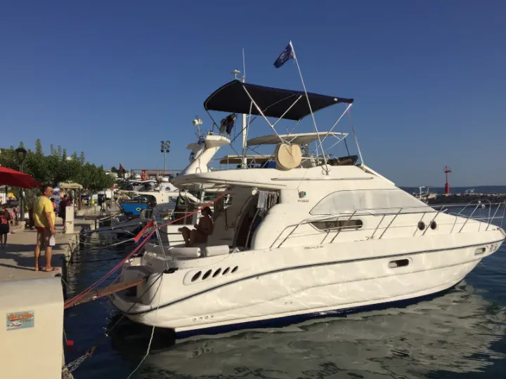Sealine F33 Fly - 