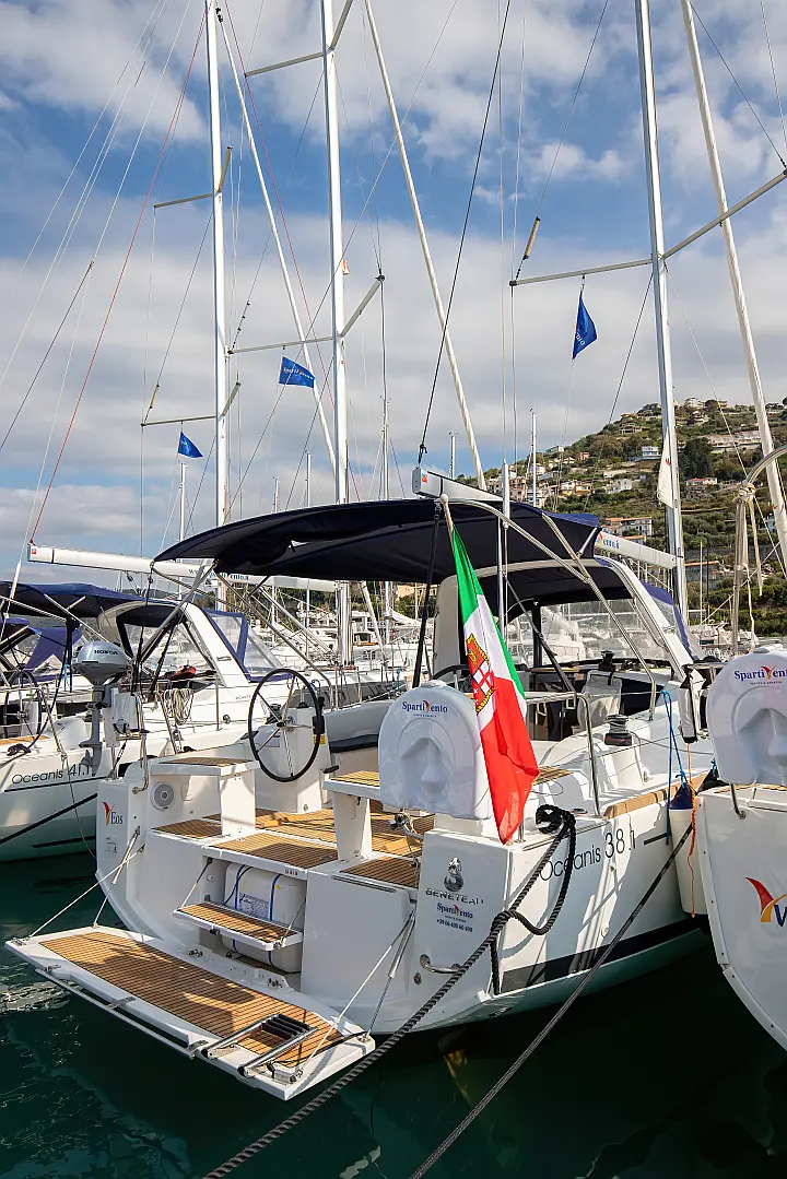 Oceanis 38.1 - 