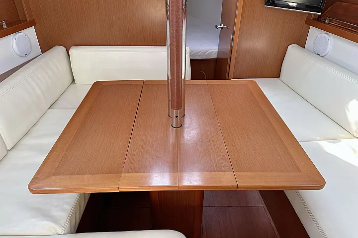 Oceanis 34 - 