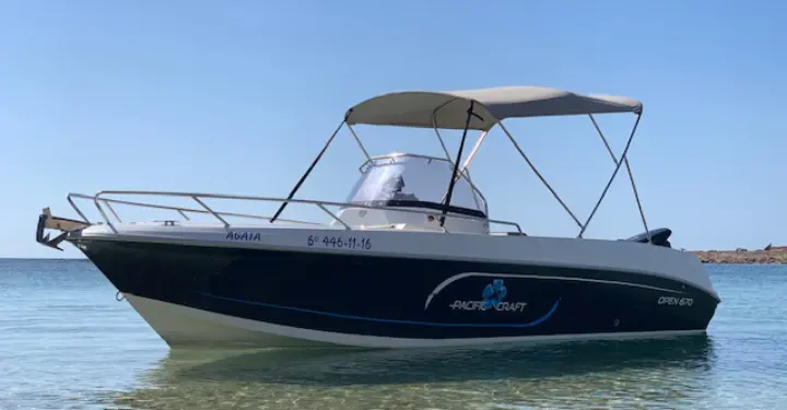 Pacific Craft 670 - 