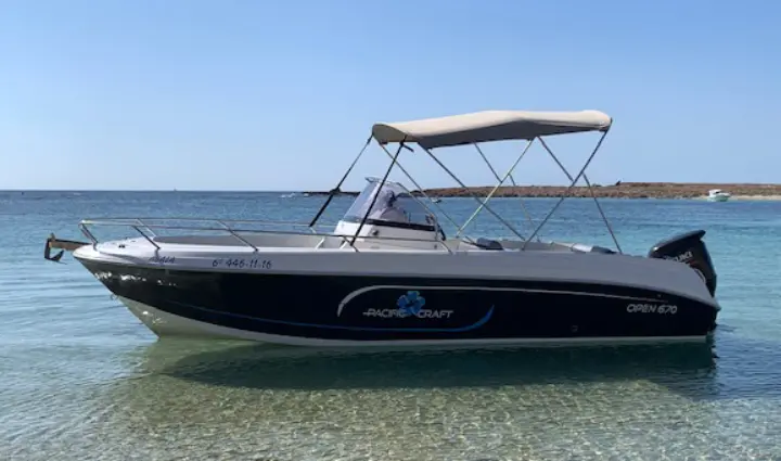 Pacific Craft 670 - 