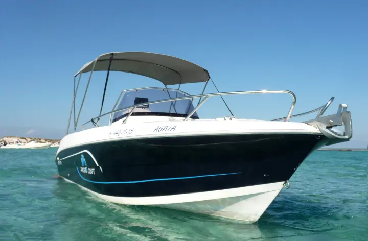 Pacific Craft 670 - 