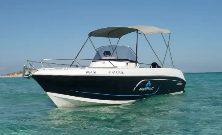 Pacific Craft 670 - 