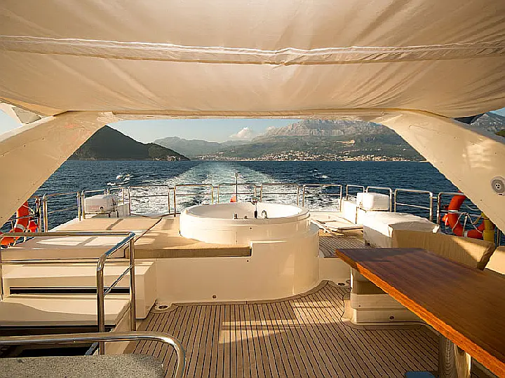 Azimut 98 Leonardo - 