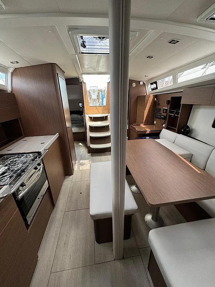 Oceanis 37.1 - 