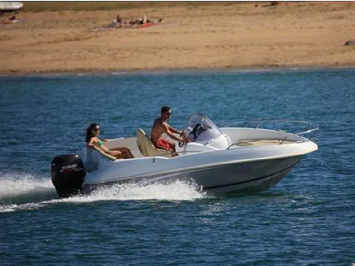 Beneteau Flyer 550 - 