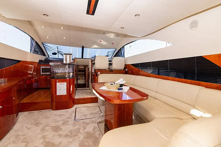 Fairline Phantom 50 - 