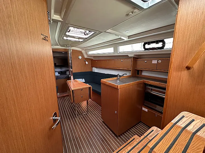 Bavaria Cruiser 34 - 