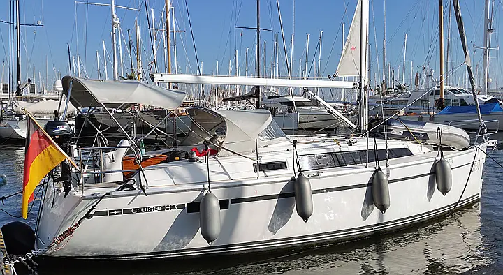 Bavaria Cruiser 33 - 