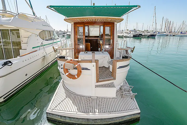 Menorquina Yacht 100 - 