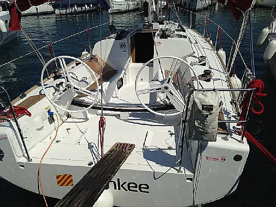 Elan 350