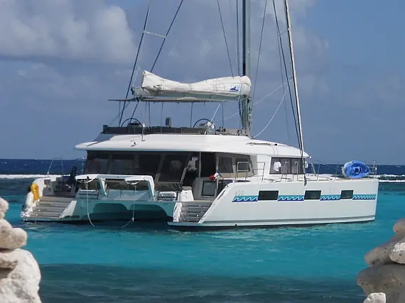 Cocktail Creole Lagoon 620 - Cabin Cruise Seychelles