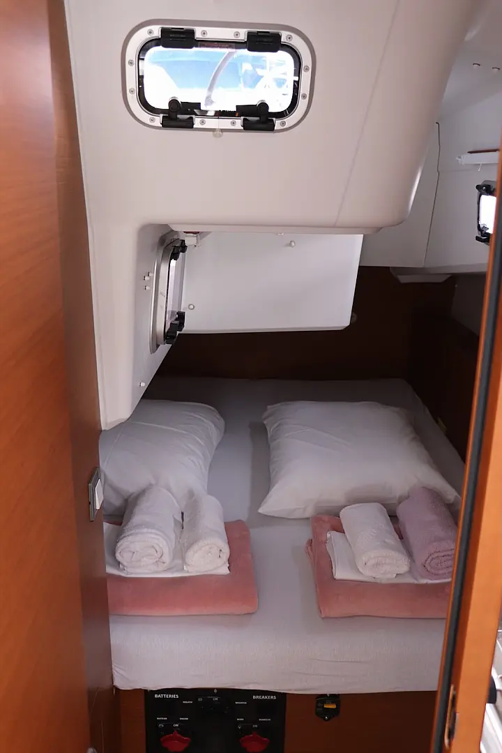 Sun Odyssey 380 - 