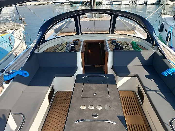 D&D Kufner 56 - 5 cab - 