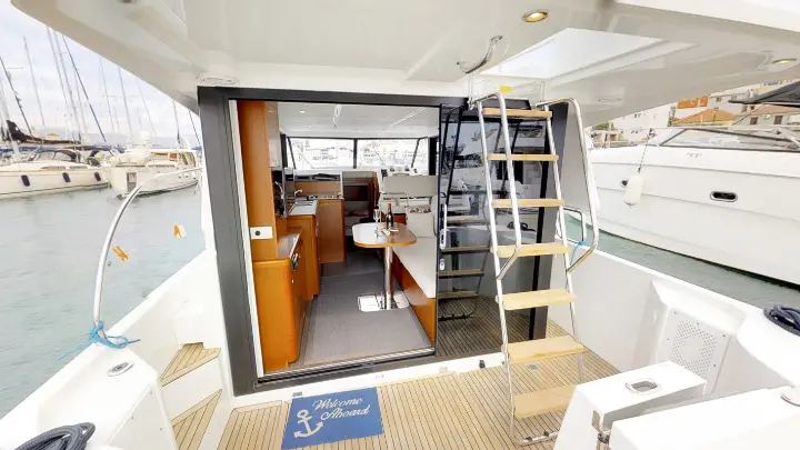 Beneteau Swift Trawler 30 - 