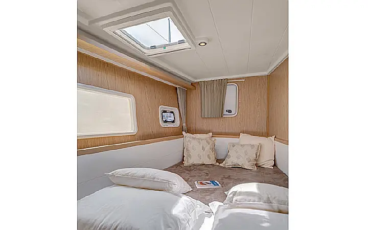 Lagoon 400 - 