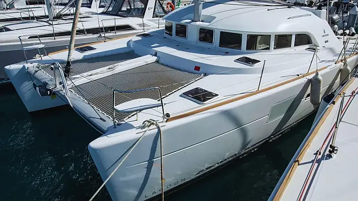 Lagoon 380 - 