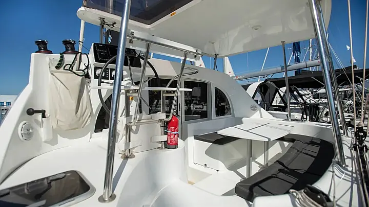 Lagoon 380 - 