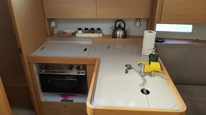 Dufour 360 2 Cabin - 