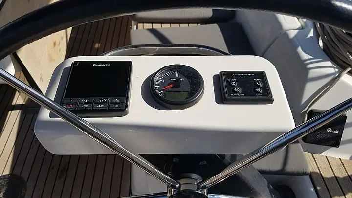 Dufour 360 2 Cabin - 