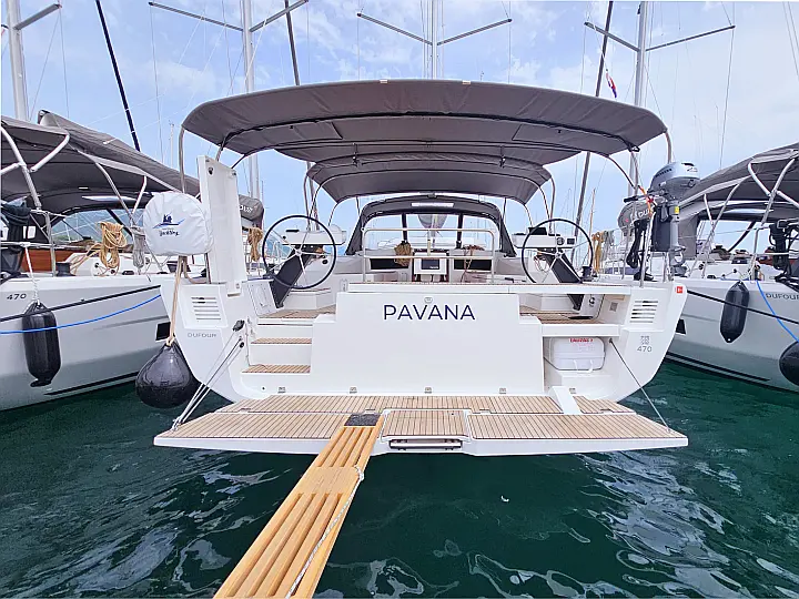 Dufour 470 Grand Large - External image