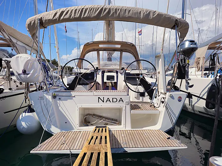 Dufour 360 Grand Large - External image